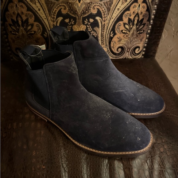 Other - Men's Black Suede Chelsea Boots